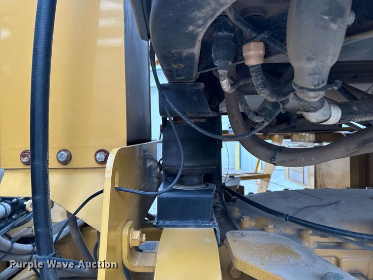 image for item DW2448 2011 TerraGator 8303 sprayer