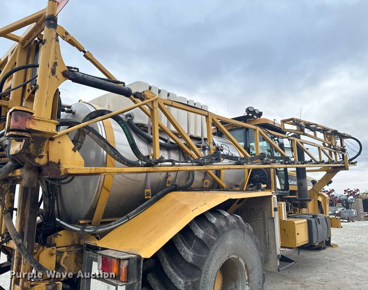 image for item DW2448 2011 TerraGator 8303 sprayer