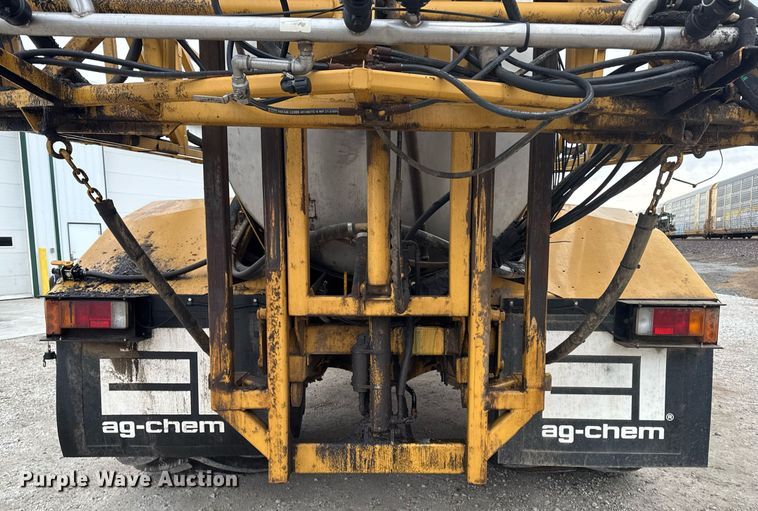 image for item DW2448 2011 TerraGator 8303 sprayer