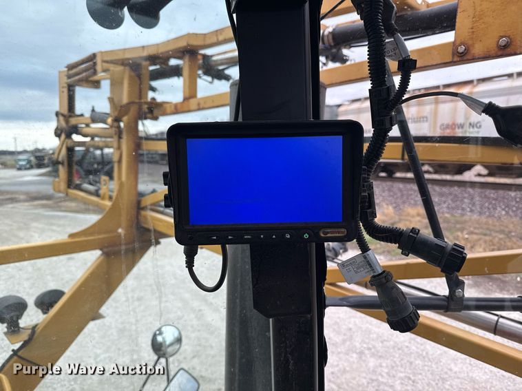 image for item DW2448 2011 TerraGator 8303 sprayer