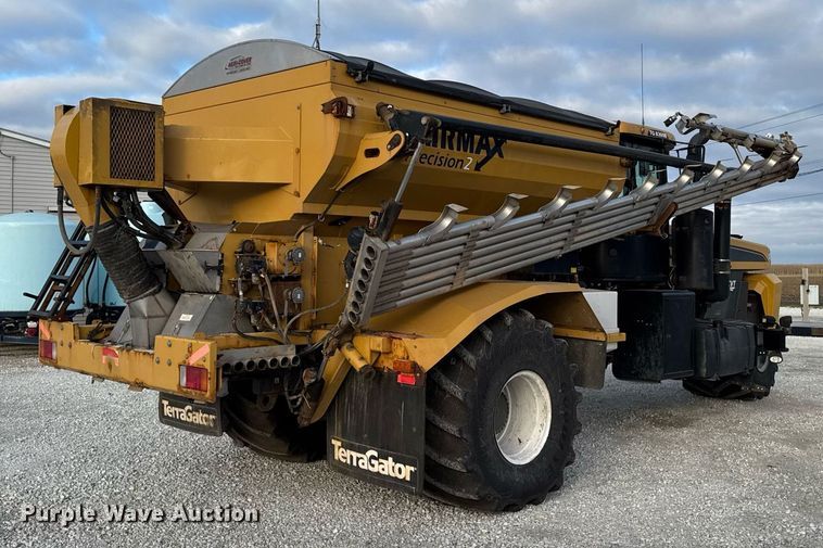 image for item DW2449 2015 TerraGator 8300B applicator