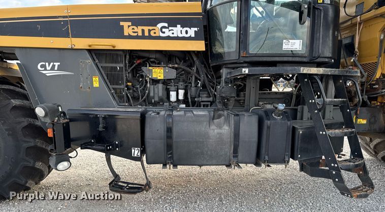 image for item DW2449 2015 TerraGator 8300B applicator