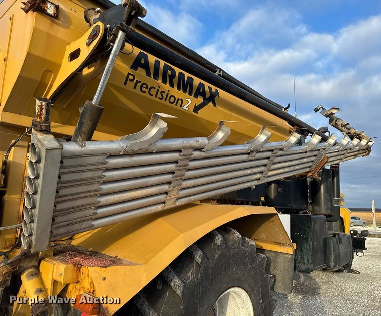 image for item DW2449 2015 TerraGator 8300B applicator