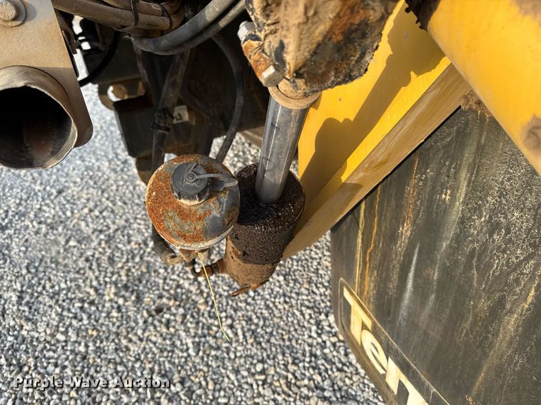 image for item DW2449 2015 TerraGator 8300B applicator