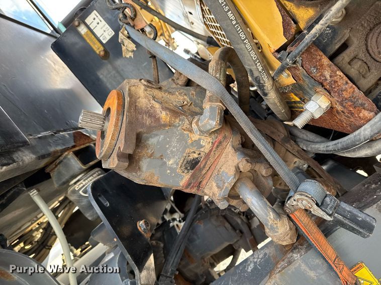 image for item DW2449 2015 TerraGator 8300B applicator