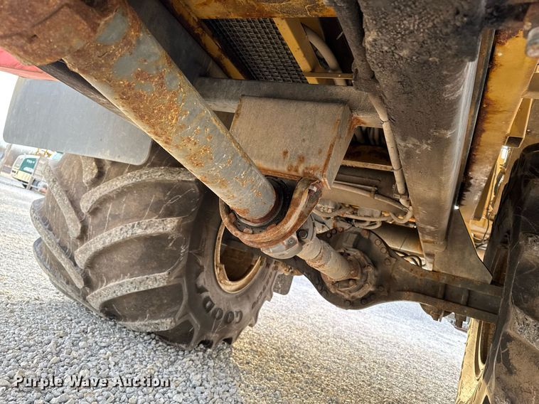 image for item DW2449 2015 TerraGator 8300B applicator