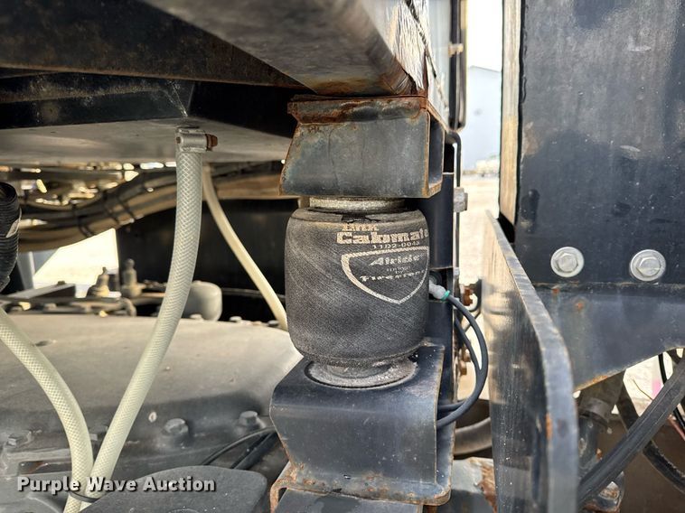 image for item DW2449 2015 TerraGator 8300B applicator