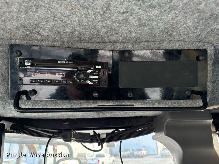 image for item DW2449 2015 TerraGator 8300B applicator