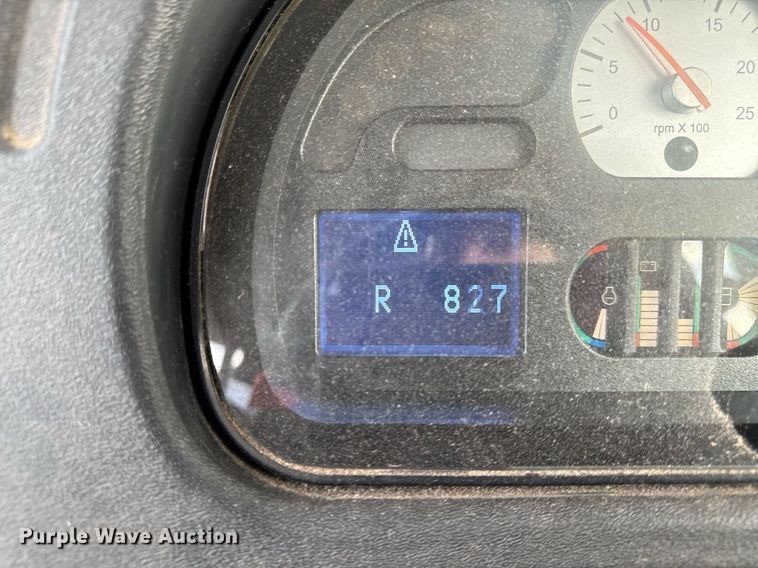 image for item DW2449 2015 TerraGator 8300B applicator