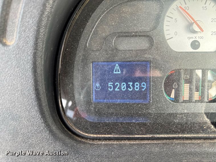 image for item DW2449 2015 TerraGator 8300B applicator