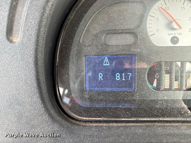 image for item DW2449 2015 TerraGator 8300B applicator