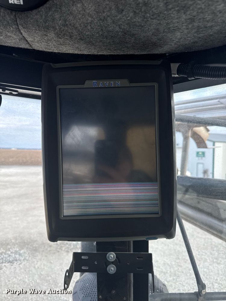 image for item DW2449 2015 TerraGator 8300B applicator