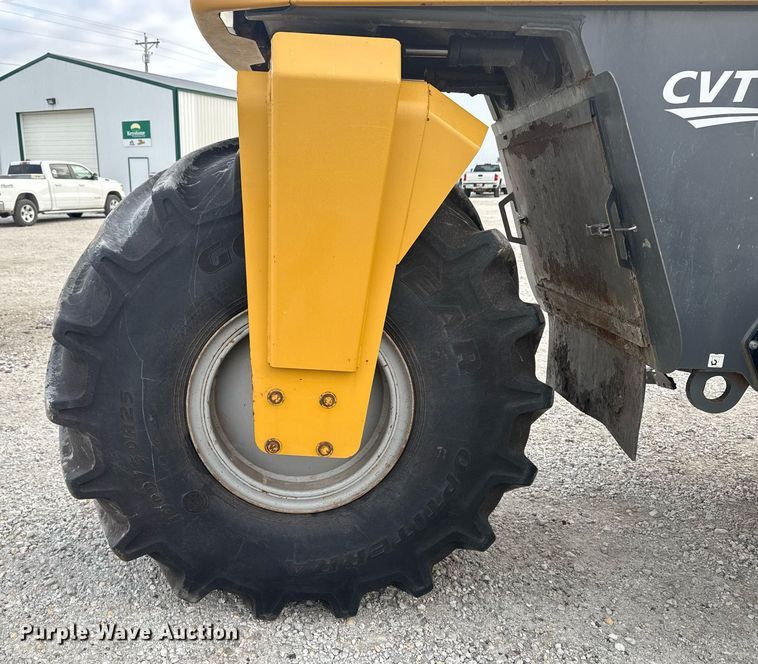 image for item DW2449 2015 TerraGator 8300B applicator