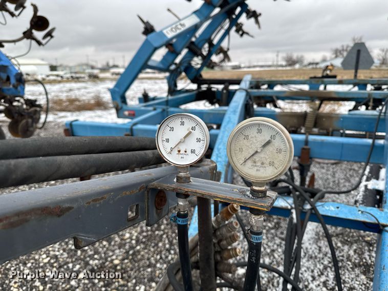 image for item DW2454 DMI Nutri-Placr 4300 NH3 applicator