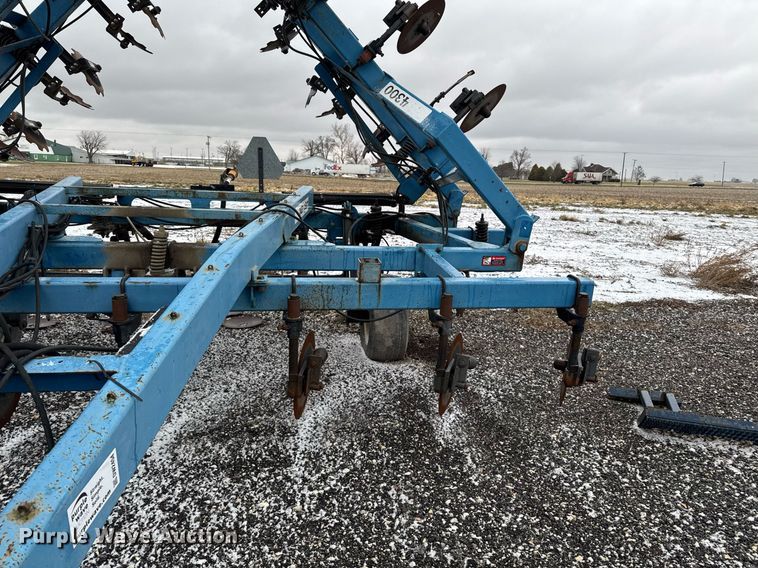 image for item DW2454 DMI Nutri-Placr 4300 NH3 applicator