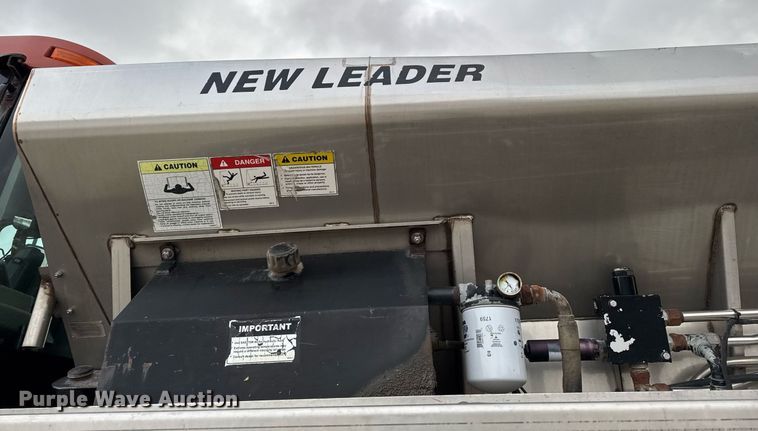 image for item DW2459 Case IH FLX4510 spreader