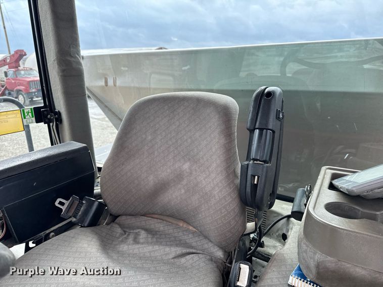 image for item DW2459 Case IH FLX4510 spreader