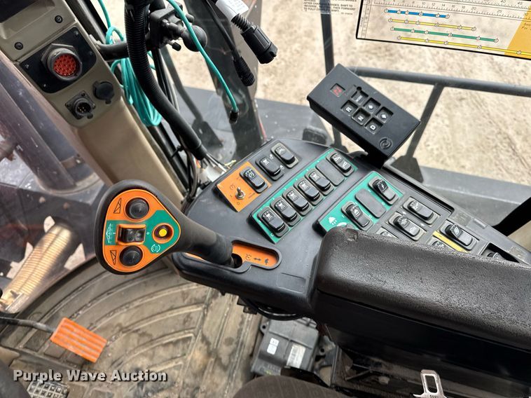 image for item DW2459 Case IH FLX4510 spreader