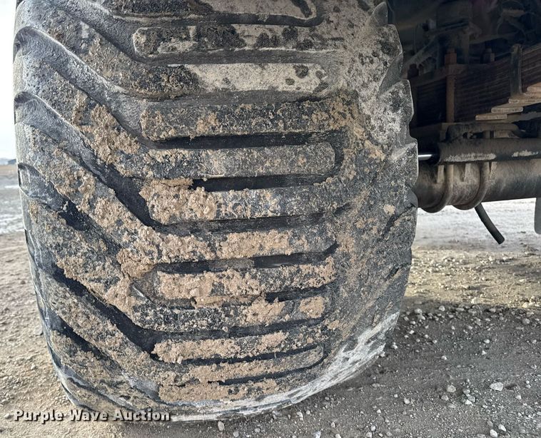 image for item DW2459 Case IH FLX4510 spreader