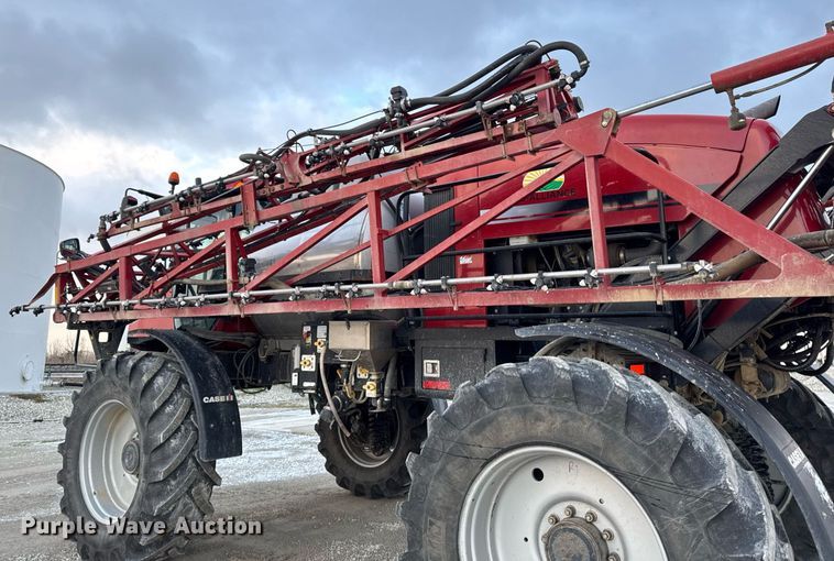 image for item DW2460 2014 Case IH Patriot 4430 sprayer