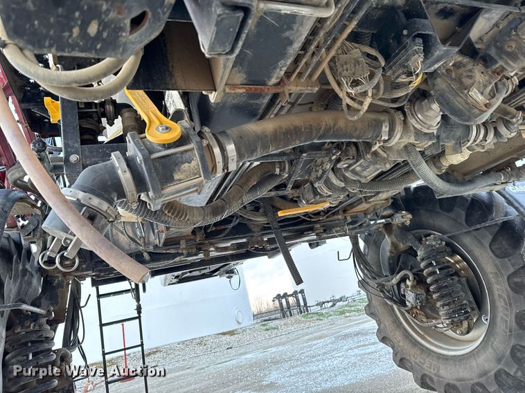 image for item DW2460 2014 Case IH Patriot 4430 sprayer