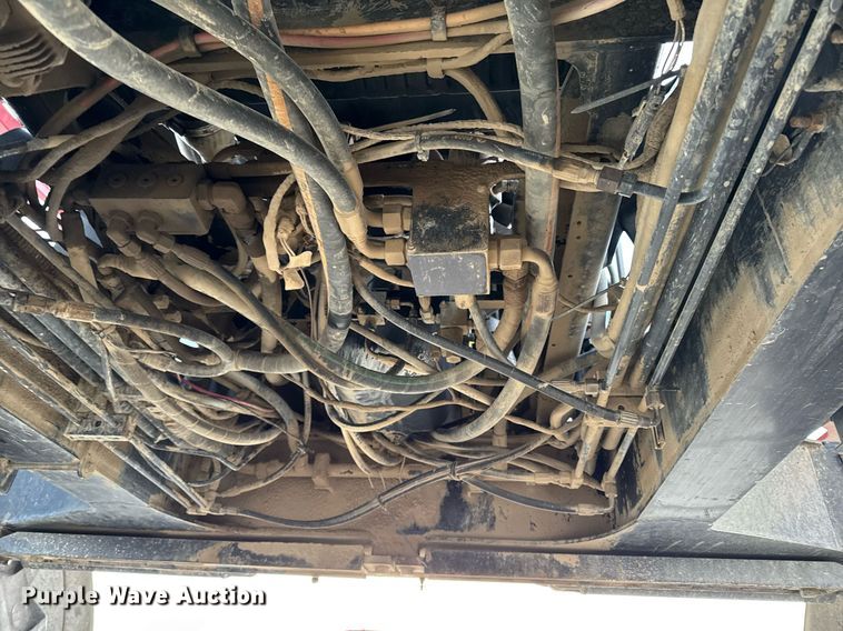 image for item DW2460 2014 Case IH Patriot 4430 sprayer