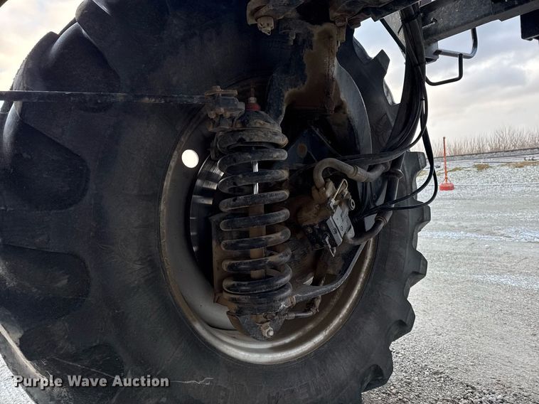 image for item DW2460 2014 Case IH Patriot 4430 sprayer