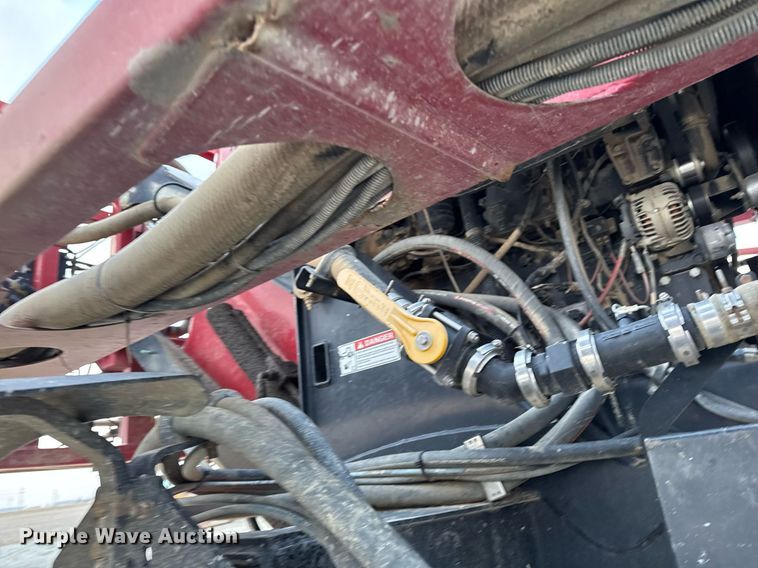 image for item DW2460 2014 Case IH Patriot 4430 sprayer