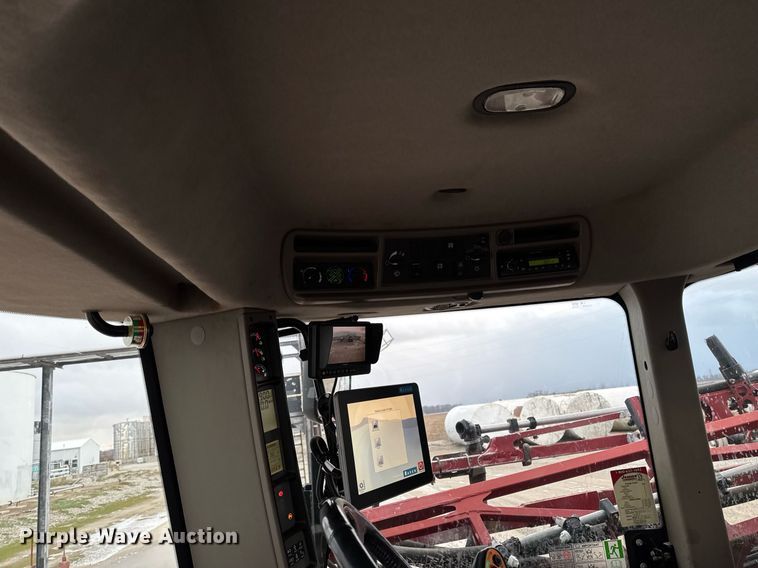 image for item DW2460 2014 Case IH Patriot 4430 sprayer