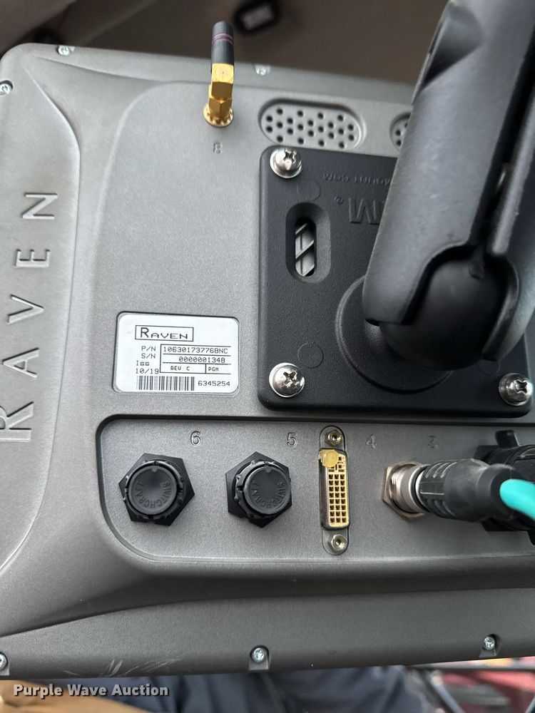 image for item DW2460 2014 Case IH Patriot 4430 sprayer