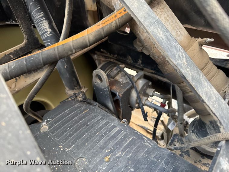 image for item DW2460 2014 Case IH Patriot 4430 sprayer