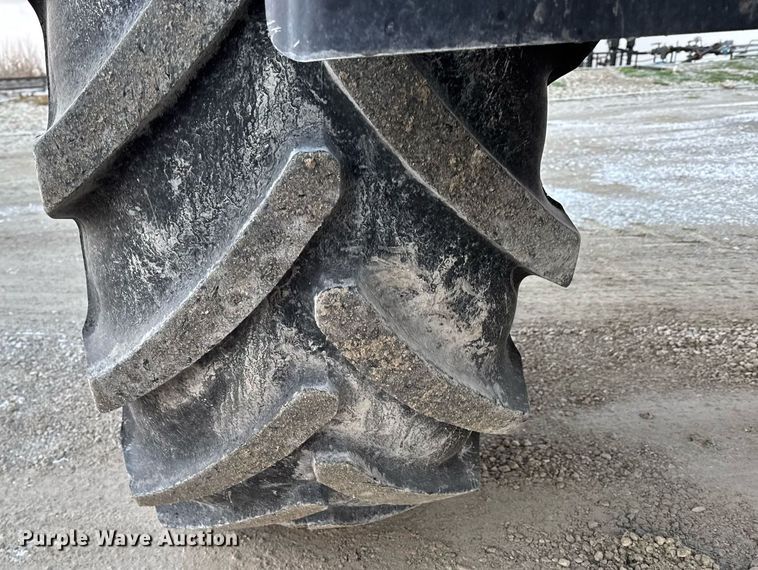 image for item DW2460 2014 Case IH Patriot 4430 sprayer