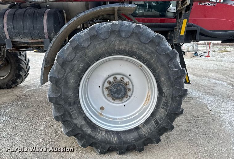 image for item DW2460 2014 Case IH Patriot 4430 sprayer