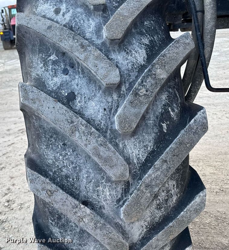 image for item DW2460 2014 Case IH Patriot 4430 sprayer