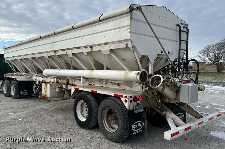 image for item DW2464 2006 Rayman 36CH11SF fertilizer delivery trailer