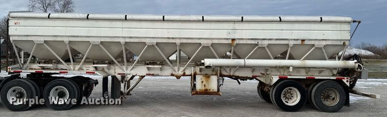 image for item DW2464 2006 Rayman 36CH11SF fertilizer delivery trailer