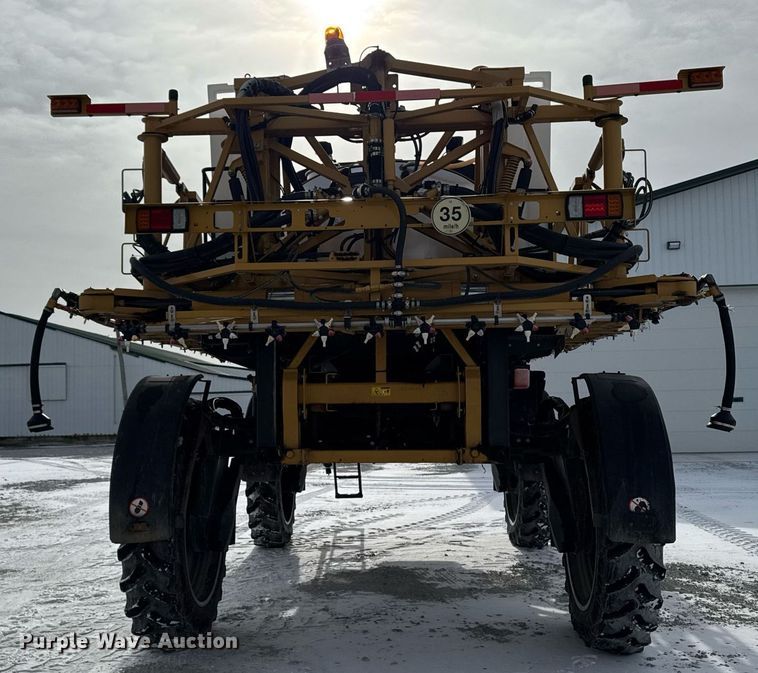 image for item DW2469 2014 RoGator RG1300 sprayer