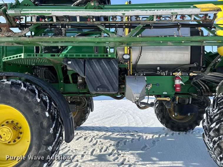 image for item DW2474 2014 John Deere R4038 sprayer