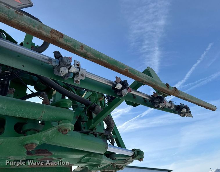 image for item DW2474 2014 John Deere R4038 sprayer