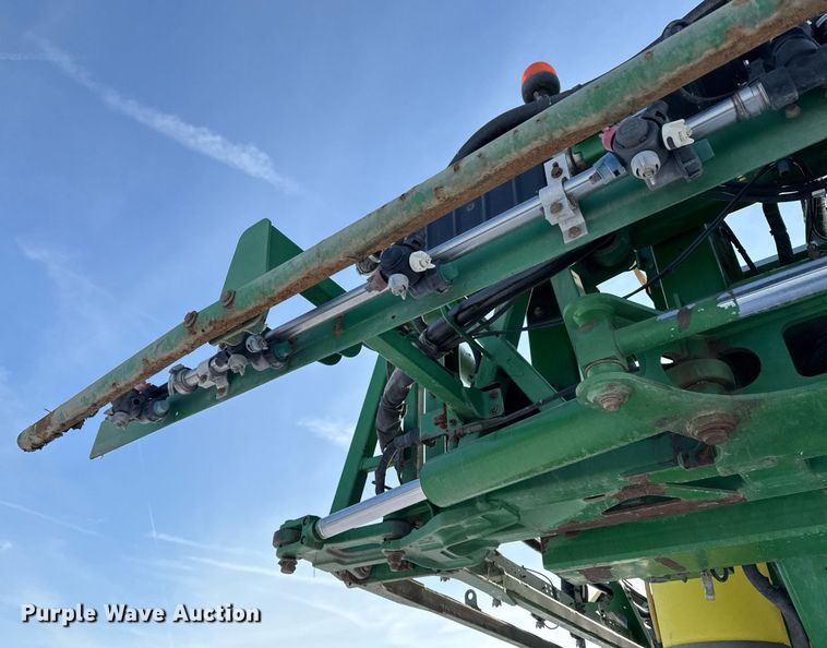 image for item DW2474 2014 John Deere R4038 sprayer