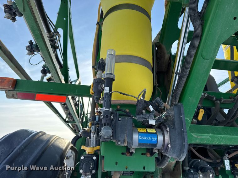 image for item DW2474 2014 John Deere R4038 sprayer