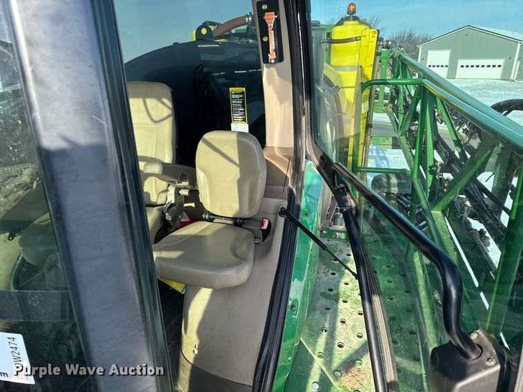 image for item DW2474 2014 John Deere R4038 sprayer
