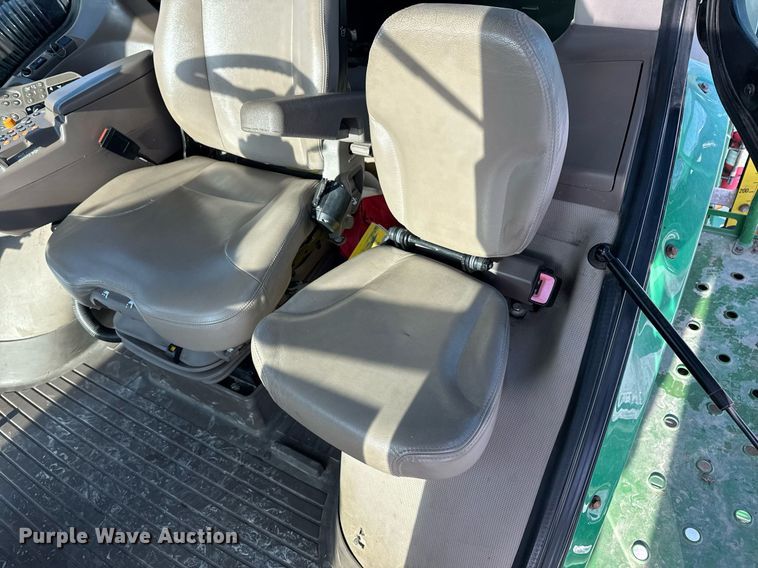 image for item DW2474 2014 John Deere R4038 sprayer