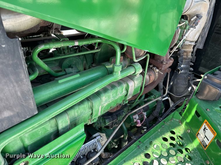 image for item DW2474 2014 John Deere R4038 sprayer