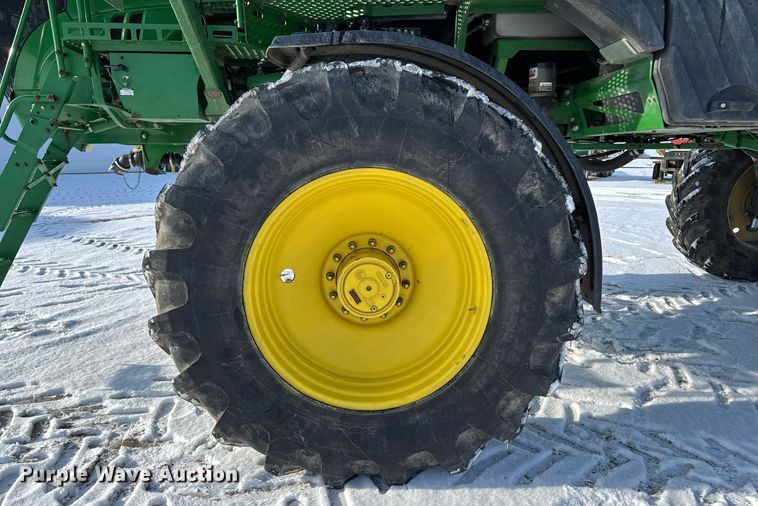 image for item DW2474 2014 John Deere R4038 sprayer