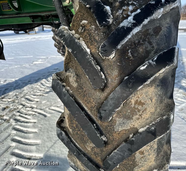 image for item DW2474 2014 John Deere R4038 sprayer