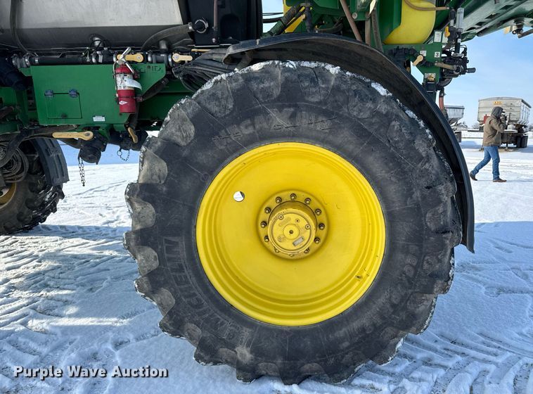 image for item DW2474 2014 John Deere R4038 sprayer