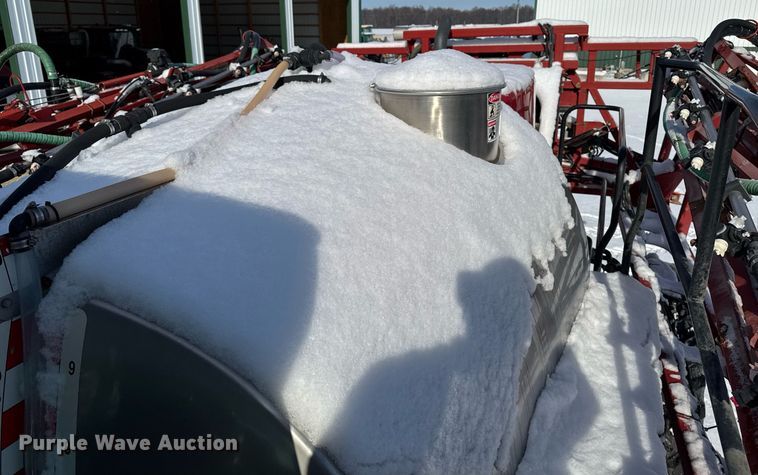 image for item DW2475 2015 Case IH Patriot 3340 sprayer