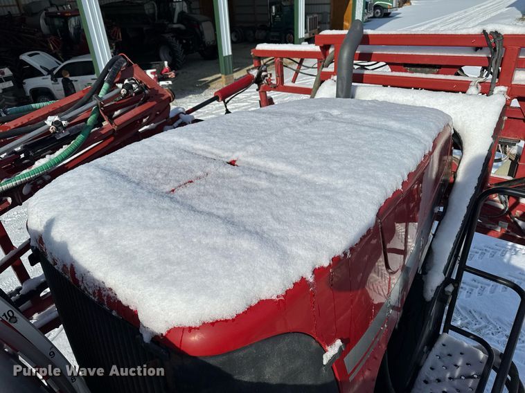 image for item DW2475 2015 Case IH Patriot 3340 sprayer
