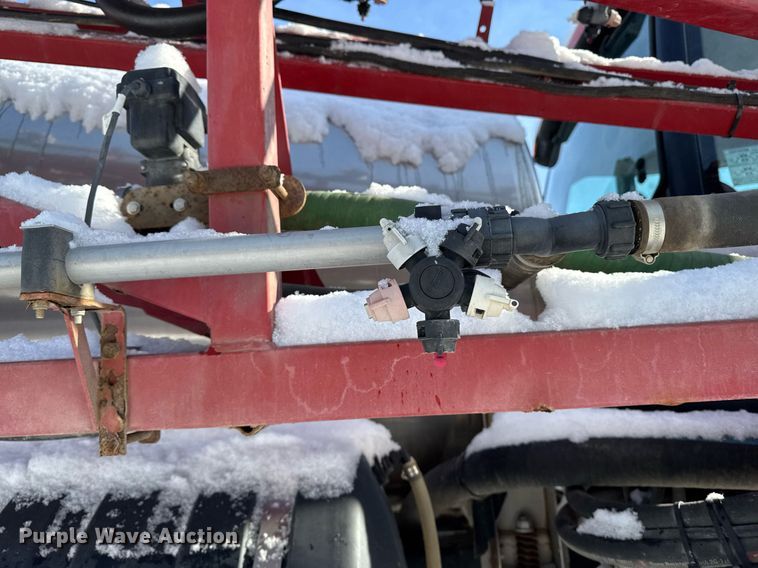 image for item DW2475 2015 Case IH Patriot 3340 sprayer